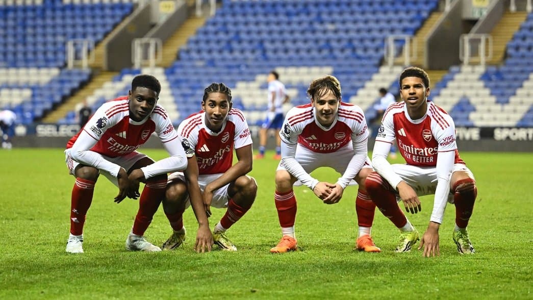 Arsenal news: Man Utd want to sign Gunners ace as first-team star reveals Bayern interest